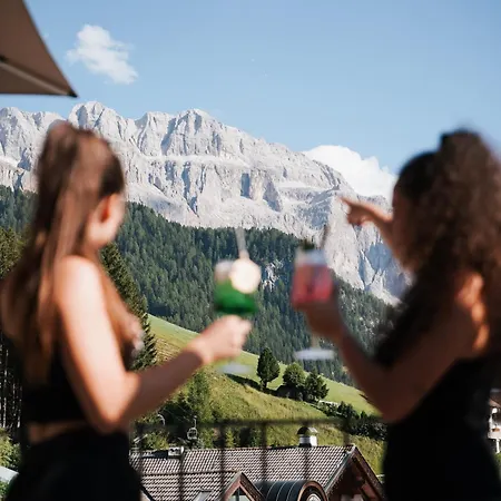 Sun Valley 4*