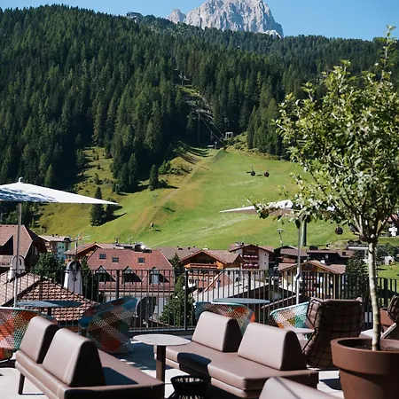 Sun Valley Hotel 4*